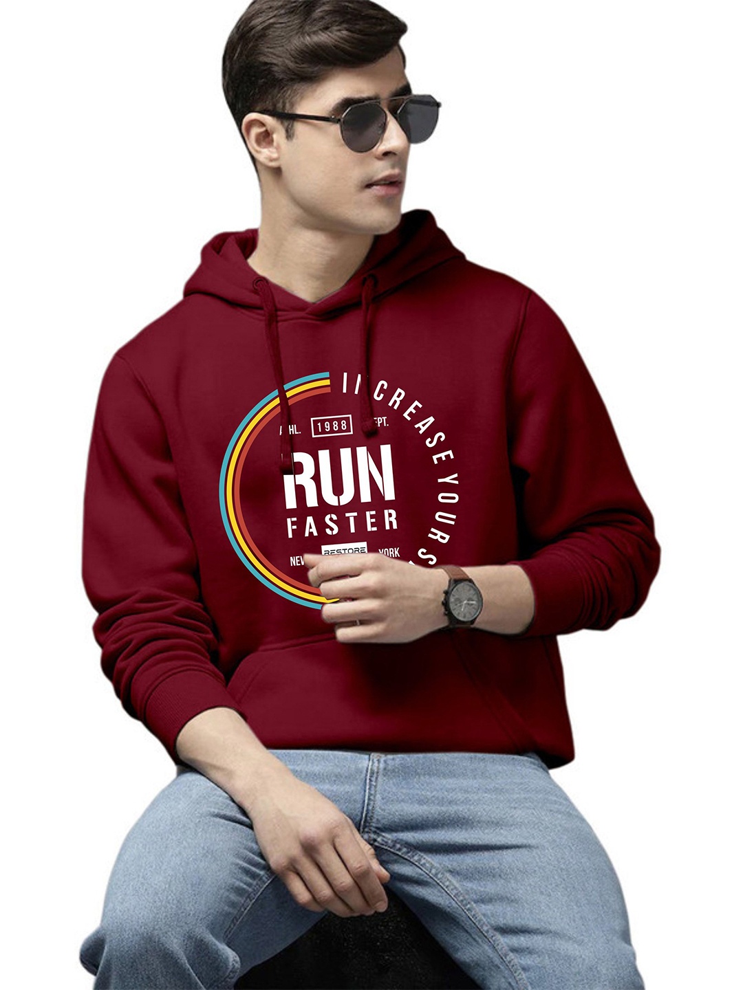 

WOOSTRO Men Printed Hooded Sweatshirt, Maroon