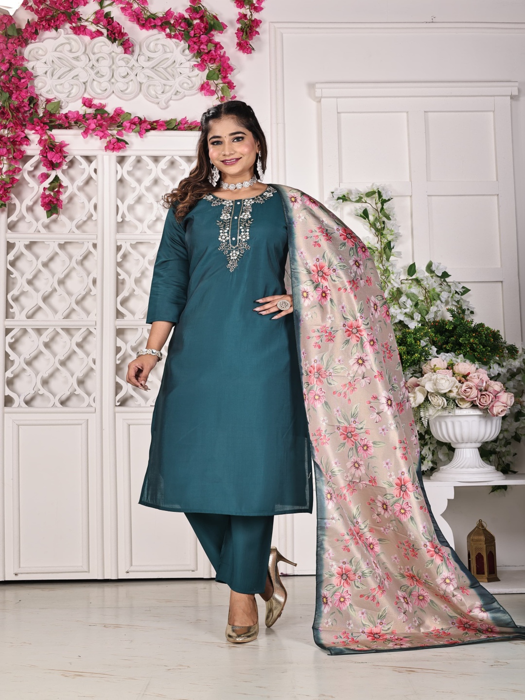 

Maheesha Floral Yoke Design Round Neck Beads Work Straight Kurta With Trouser & Dupatta, Teal