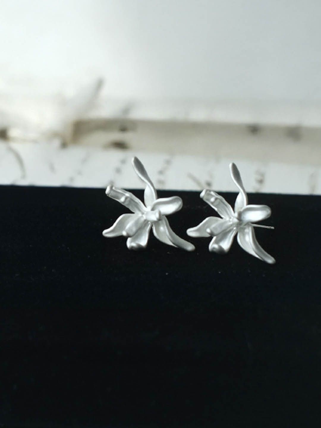 

StyleCast Floral Studs, Silver