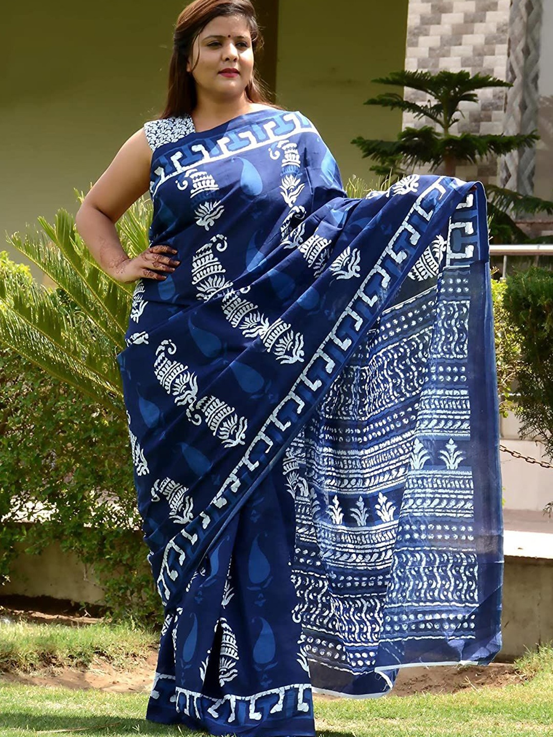 

Pinkcity Trade World Ethnic Motifs Pure Cotton Block Print Saree, Blue