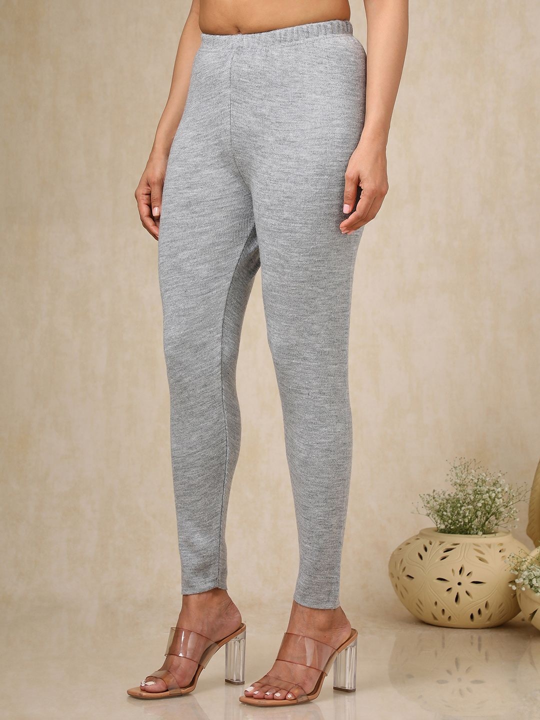 

Soch Women Solid Ankle length Leggings, Grey