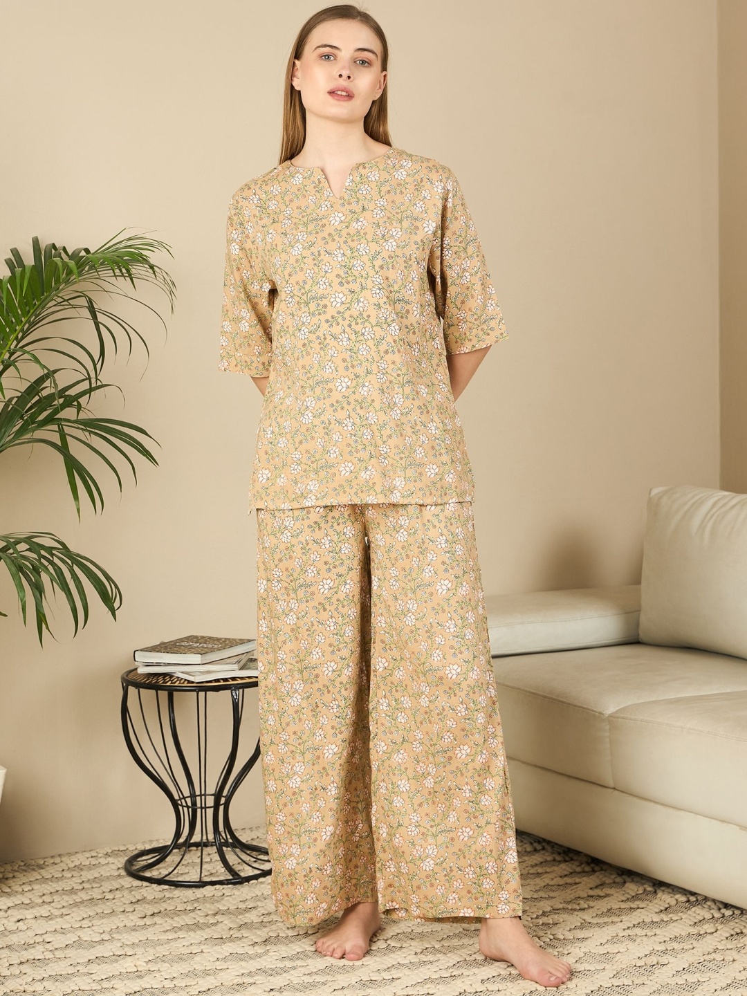 

July Women Floral Printed Night suit, Brown