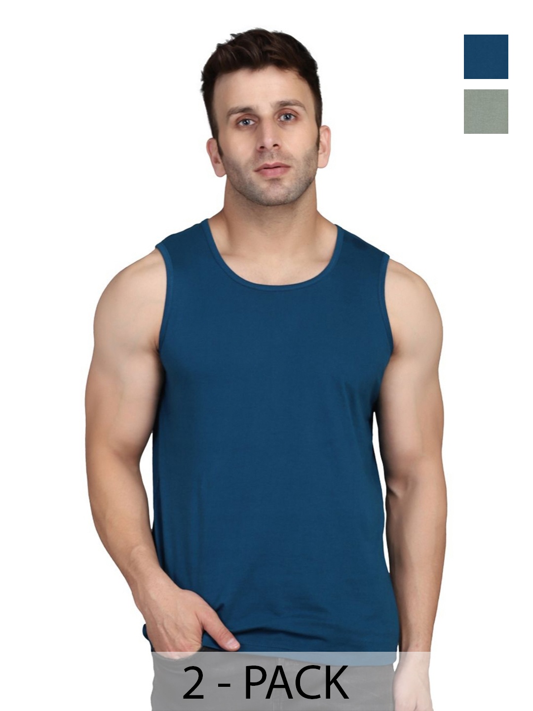 

WOOSTRO Men Pack Of 2 Solid Round Neck Cotton Slim Fit T-shirts, Navy blue