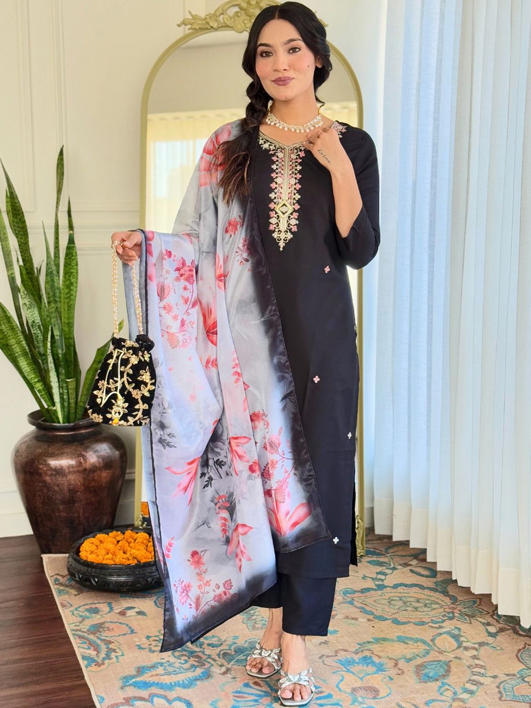 

KALINI Floral Embroidered V-Neck Straight Kurta With Trousers & Dupatta, Black