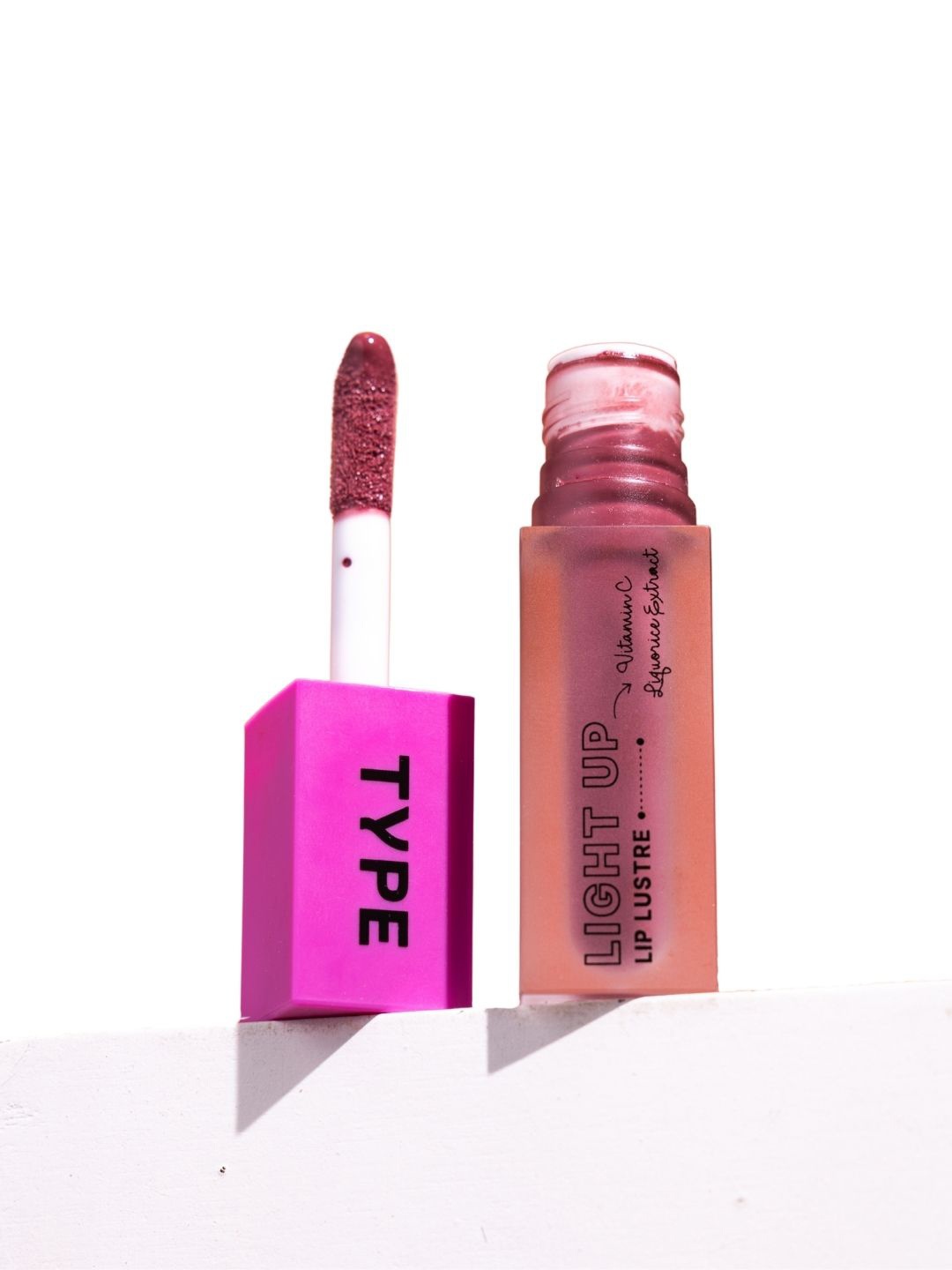 

TYPE BEAUTY INC Light Up Non Sticky Lip Gloss With Vitamin C - 4 ml - Dirty Mama 408, Pink