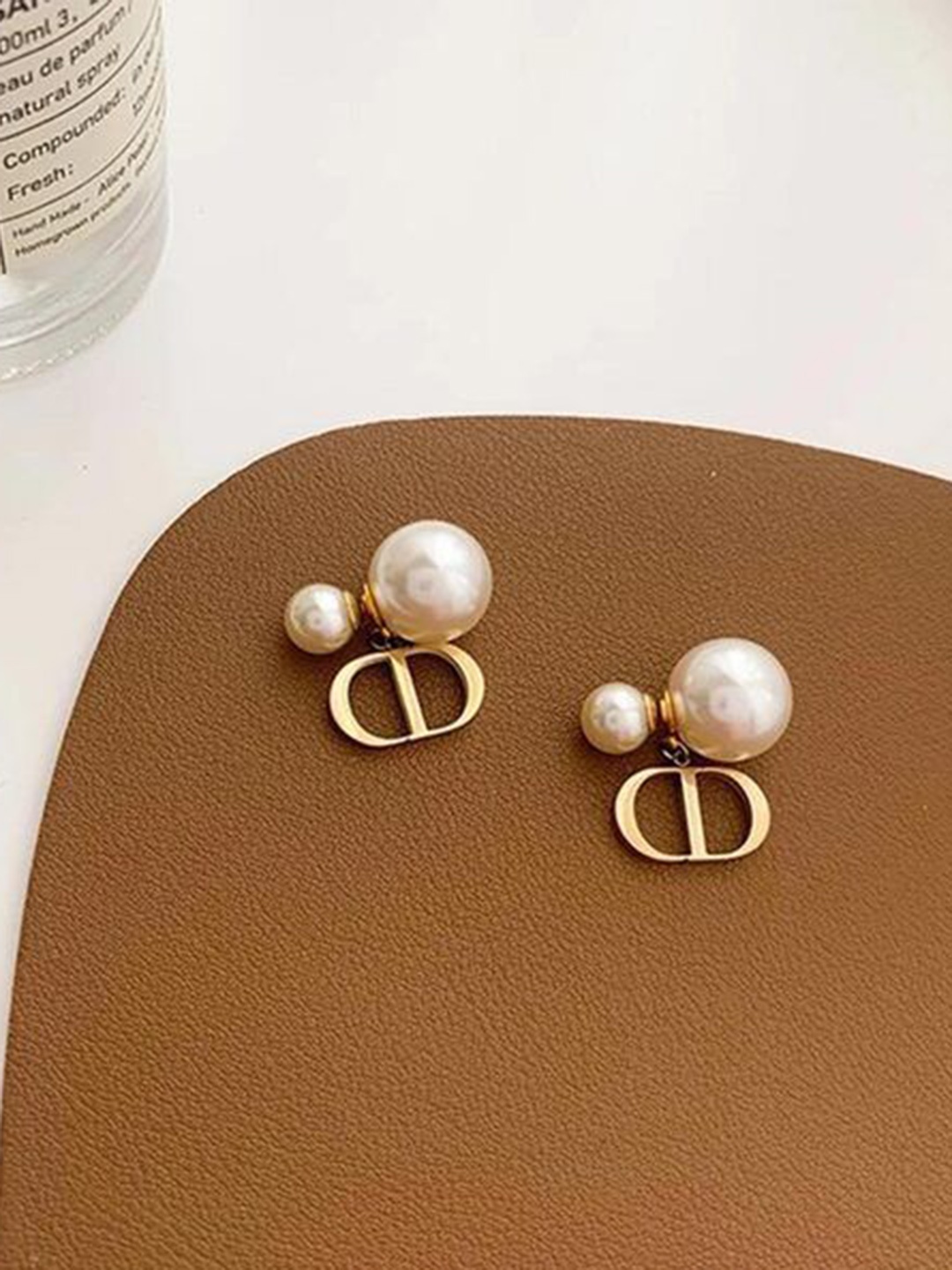 

kazare Peals Contemporary Shaped Studs, Gold