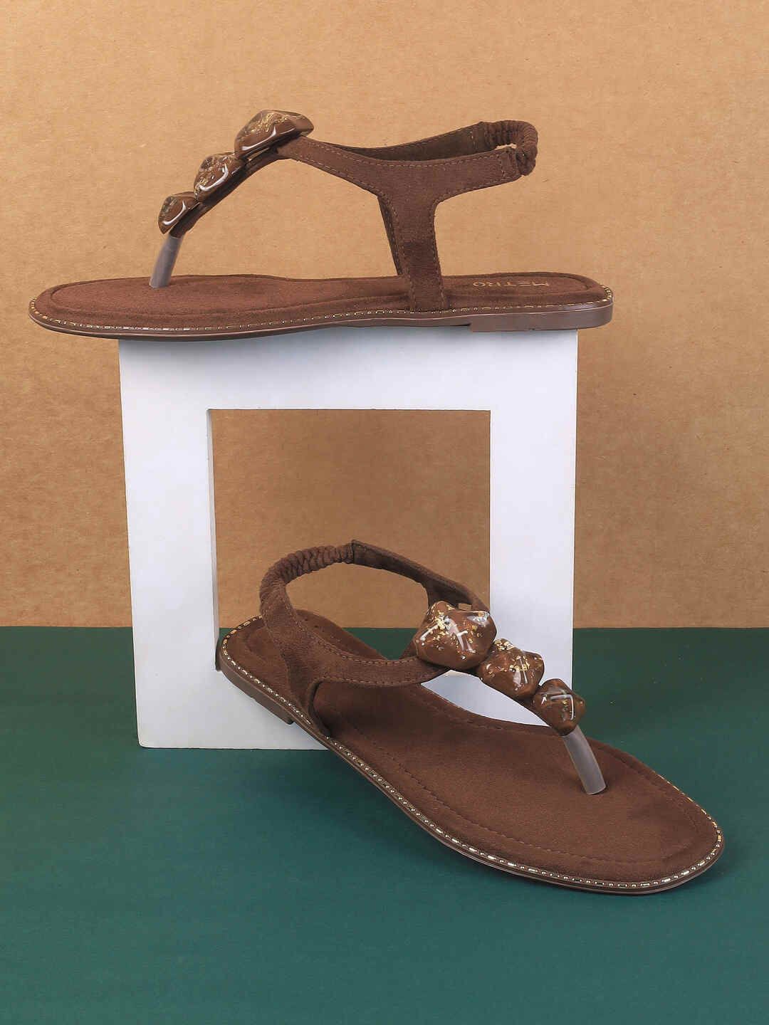 

Metro Women T-Strap Flats, Brown