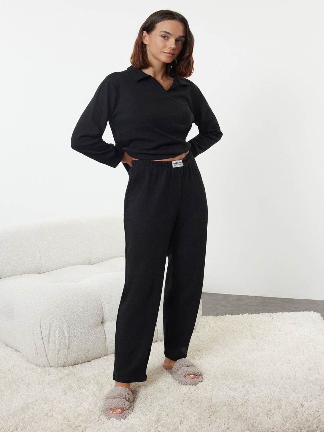 

Trendyol Women Siyah Shirt Collar Night suit, Black