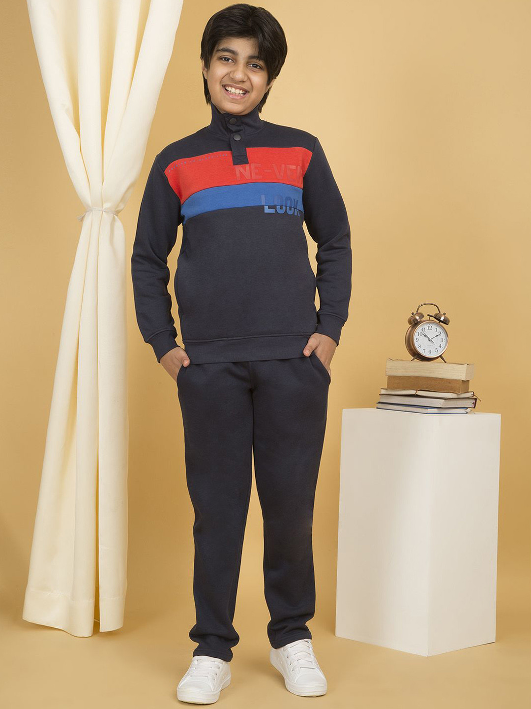 

Sweet Dreams Boys Colourblocked Sweatshirt & Trousers, Navy blue