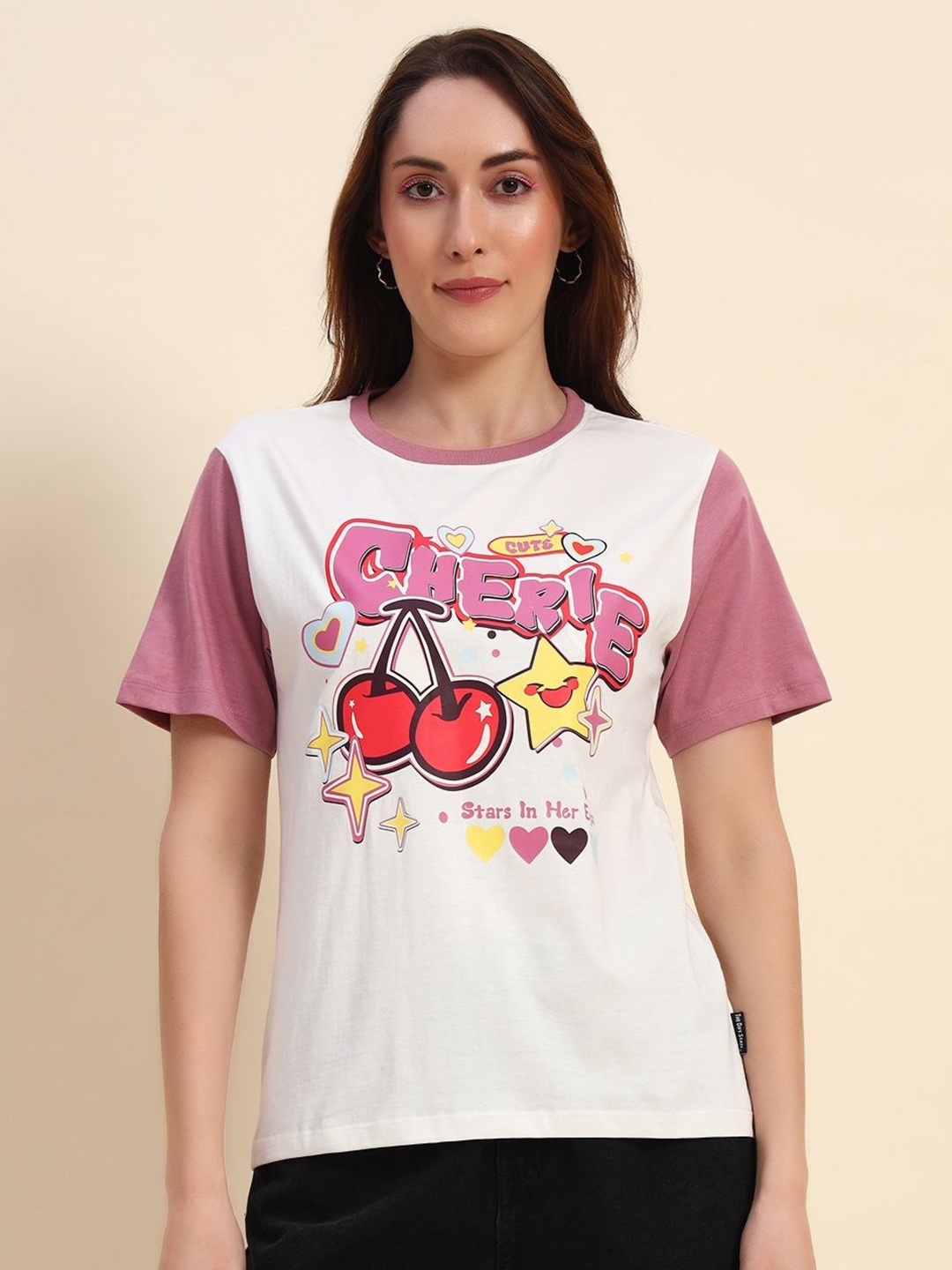 

The Dry State Women Printed Pockets T-shirt, Off white