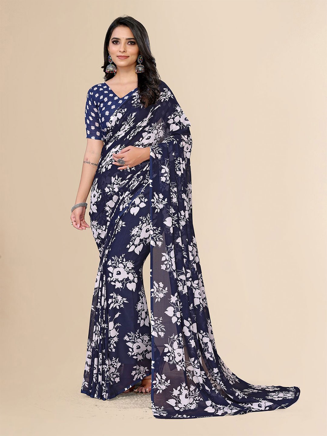 

Moda Rapido Floral Printed Saree With Blouse Piece, Blue