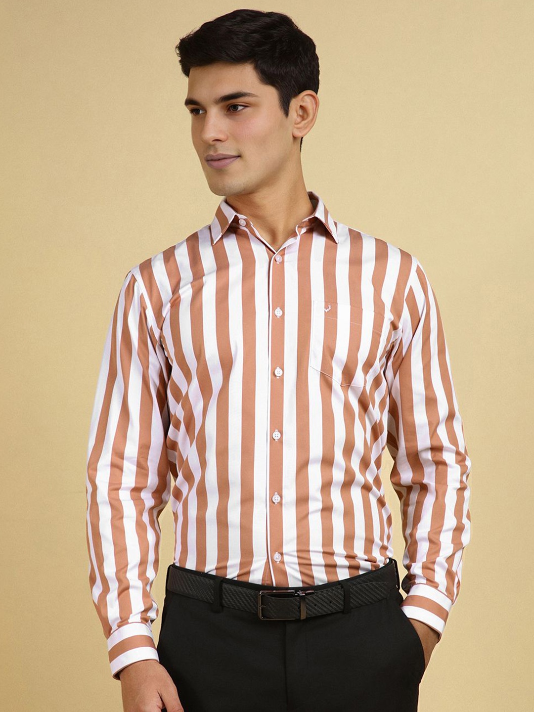 

Allen Solly Men Slim Fit Spread Collar Vertical Striped Cotton Formal Shirt, White