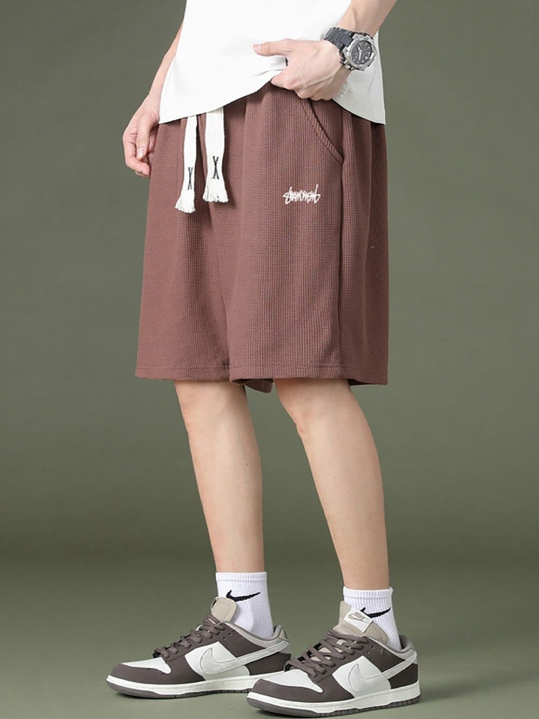 

StyleCast x Revolte Men Printed Shorts, Coffee brown
