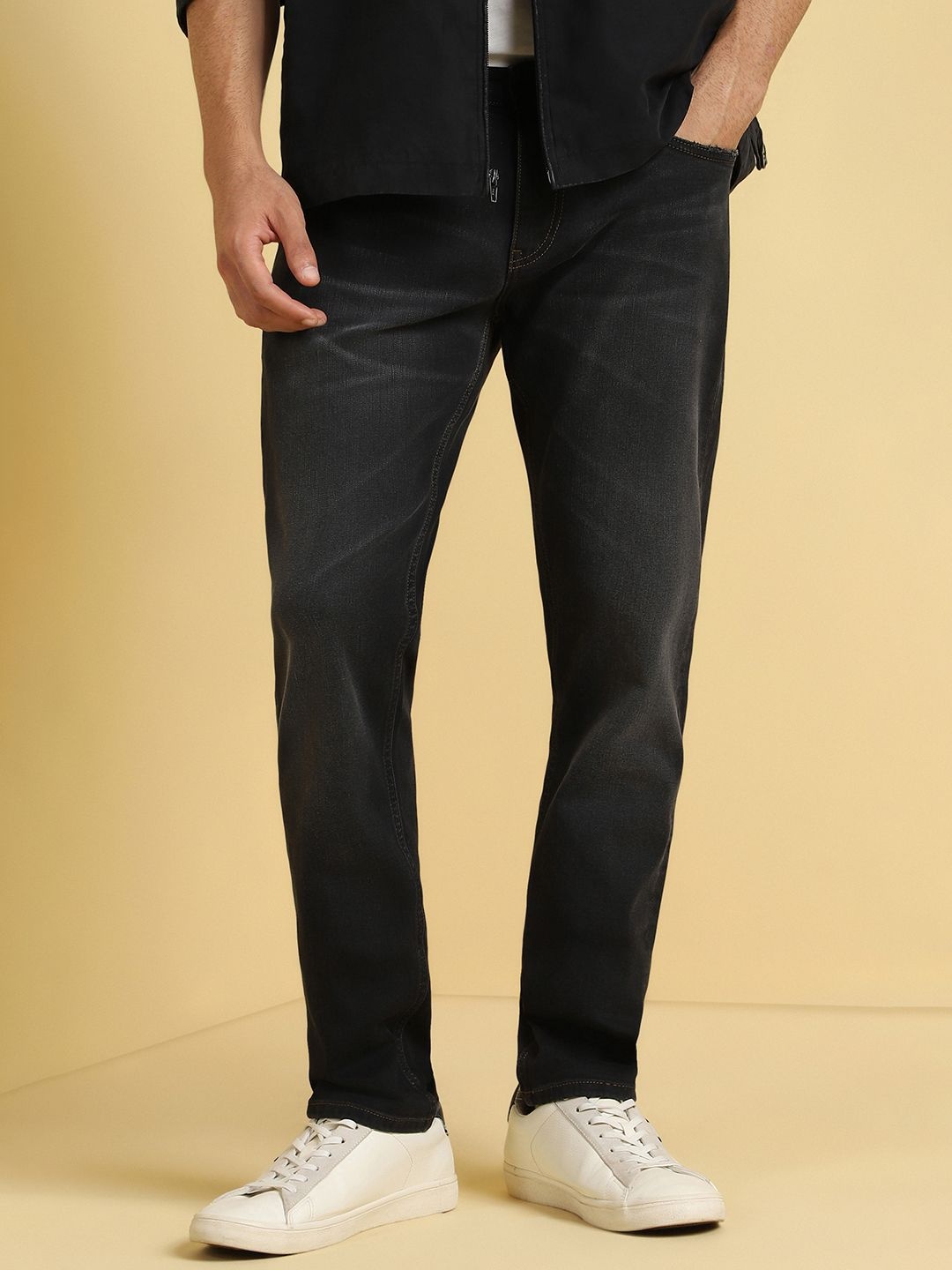 

Allen Solly Men Slim Fit Mid-Rise Light Fade Jeans, Black