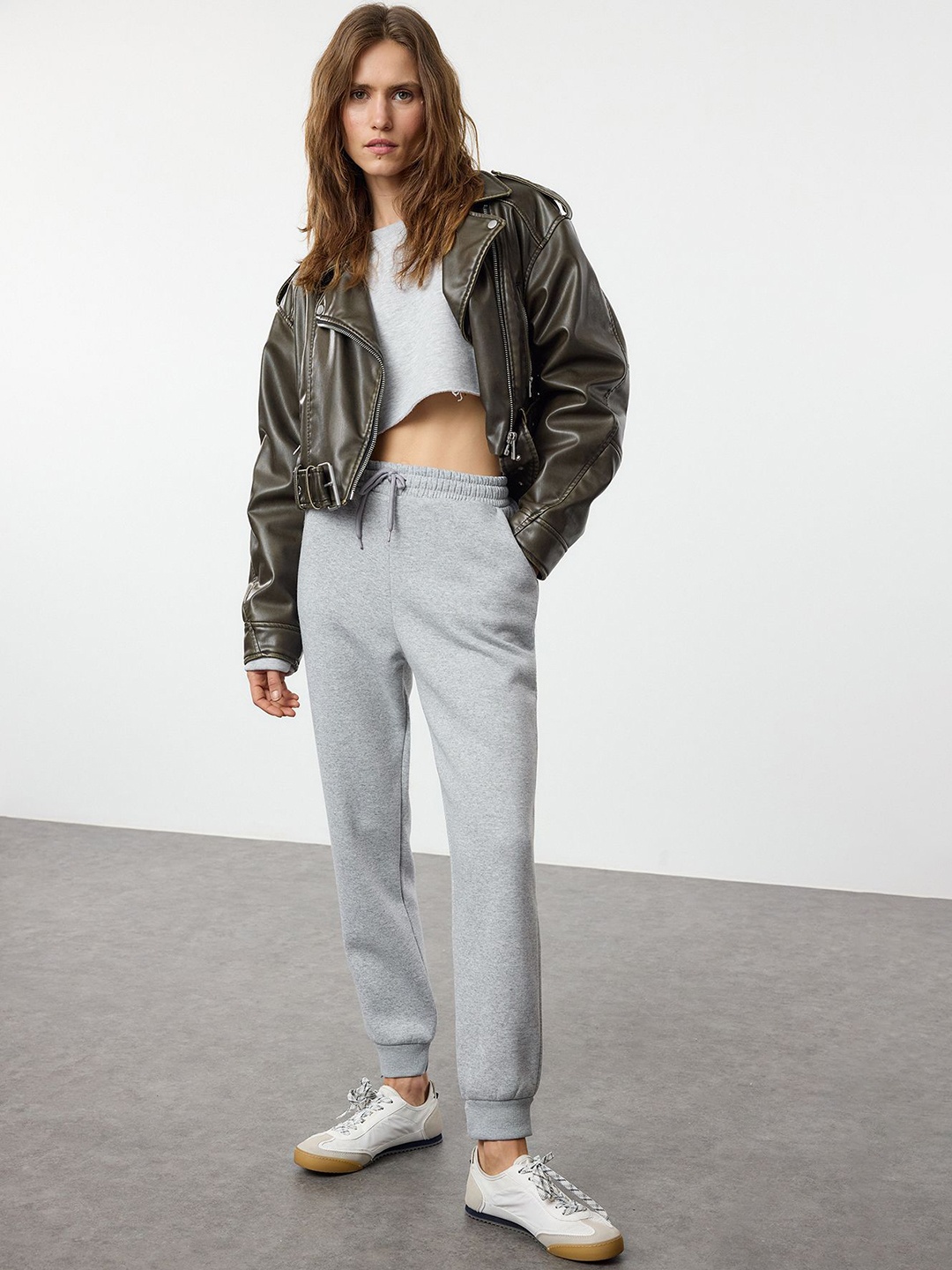 

Trendyol Women Regular Fit Track Pants, Grey melange