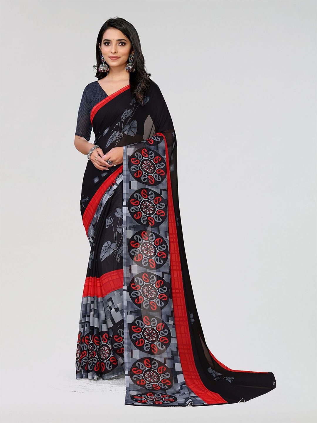 

Moda Rapido Floral Printed Saree, Black