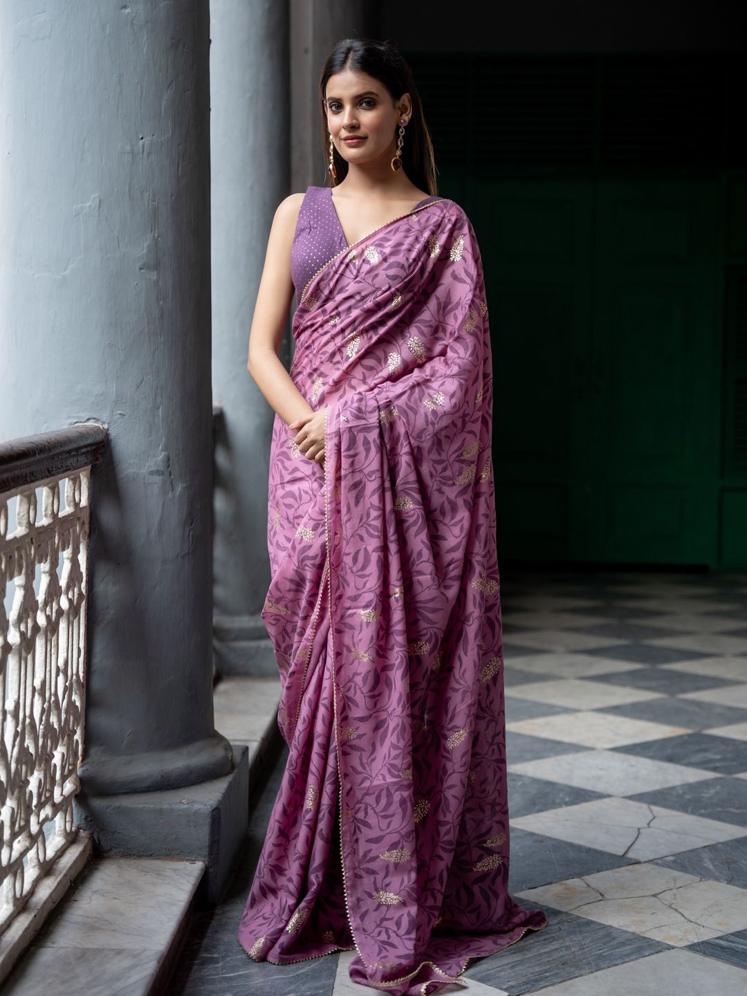 

Suta Floral Printed Saree, Mauve