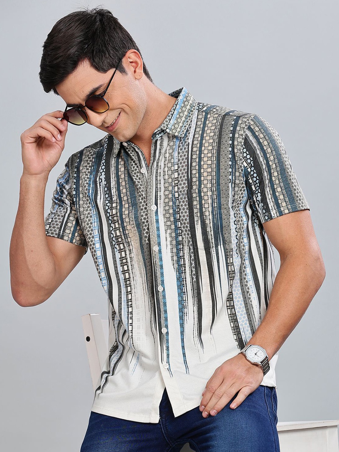 

BULLMER Men Standard Opaque Printed Casual Shirt, Green