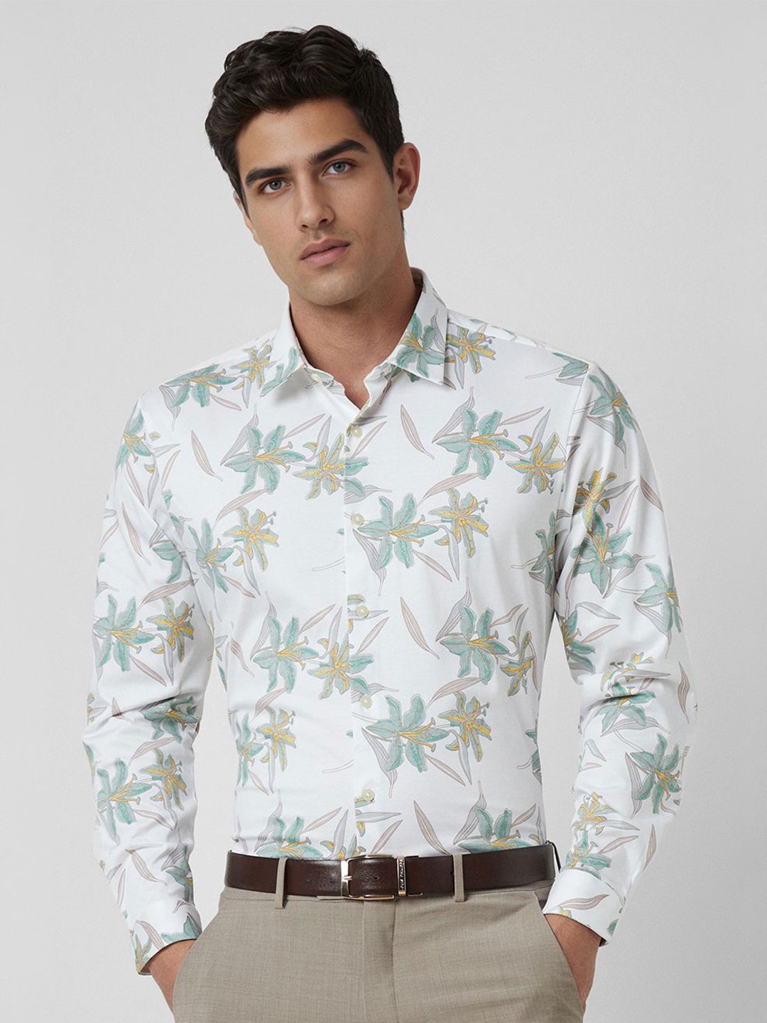 

V Dot Men Slim Fit Spread Collar Floral Printed Cotton Casual Shirt, White