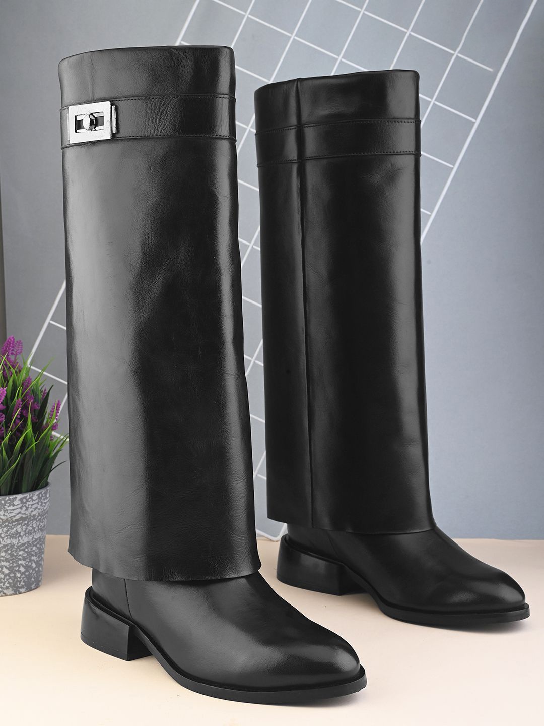 

The Roadster Lifestyle Co Block Heel Long Boots, Black