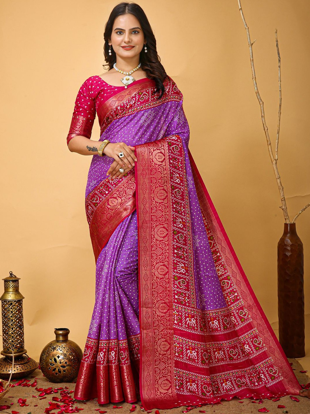 

KALINI Bandhani Zari Patola Saree, Violet