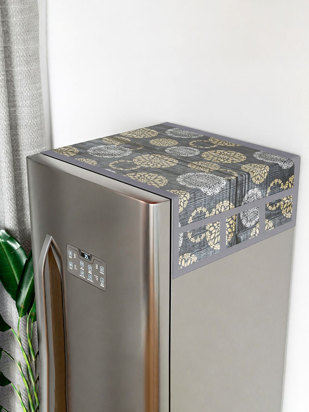

Kuber Industries Black & White 3 Pieces Printed Fridge Top Cover With Handle Covers