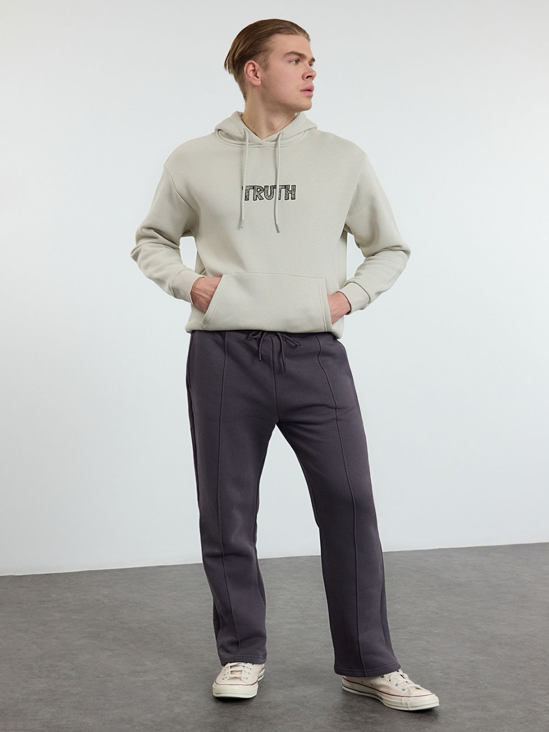 

Trendyol Men Regular Fit Track Pants, Grey