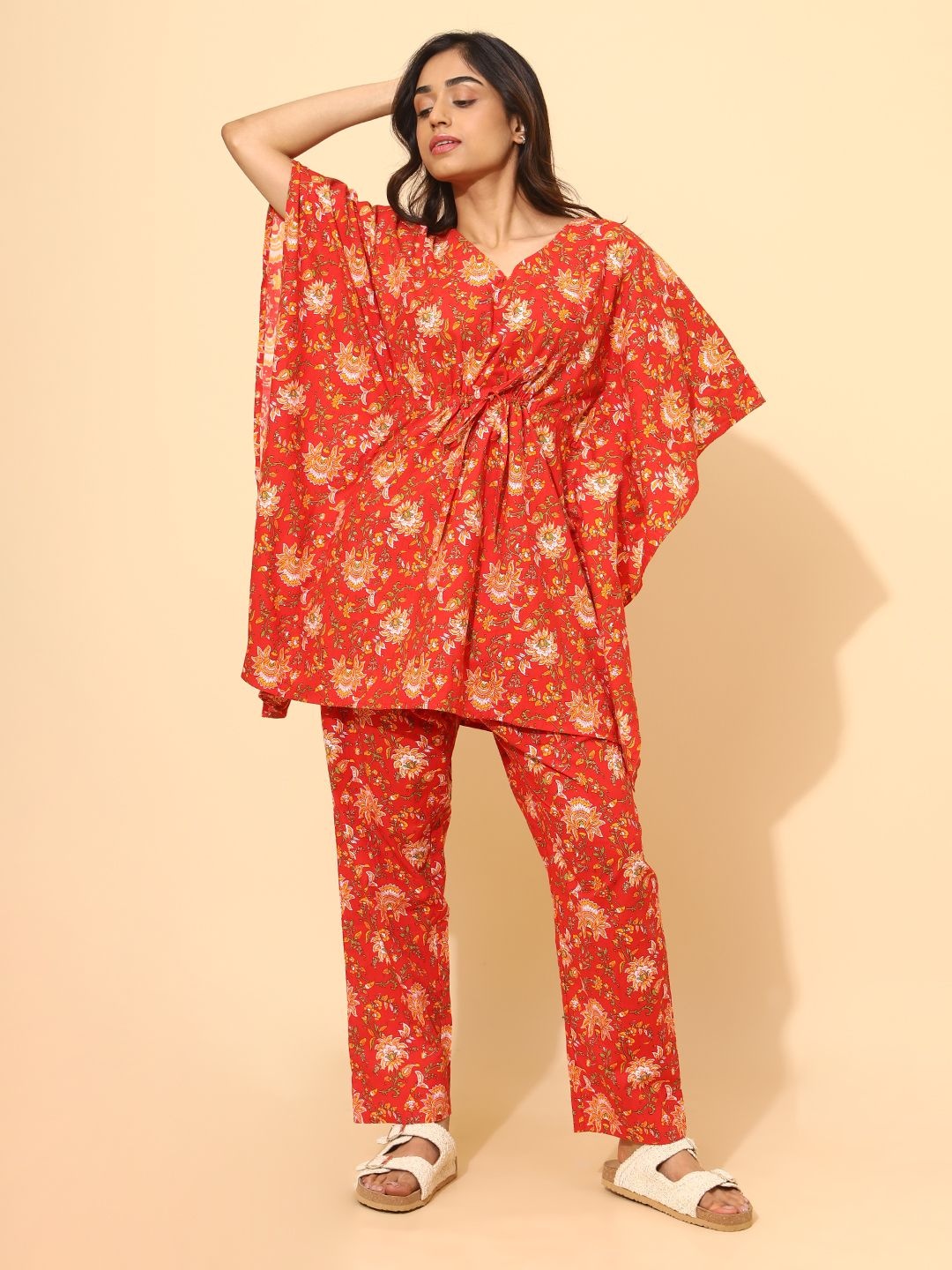 

YELLOW BLOOM Women Printed Pure Cotton Top With Trousers, Red