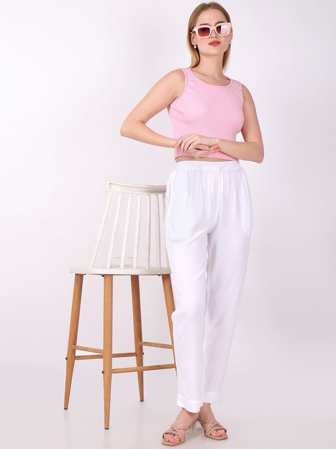 

GO GAZAB Women Straight Fit Trousers, White