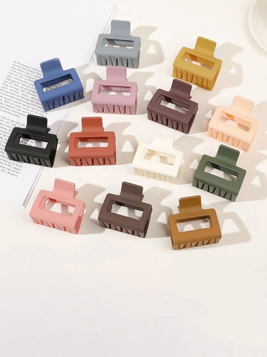 

DIAN Women Assorted Set of 5 Matte Claw Clip