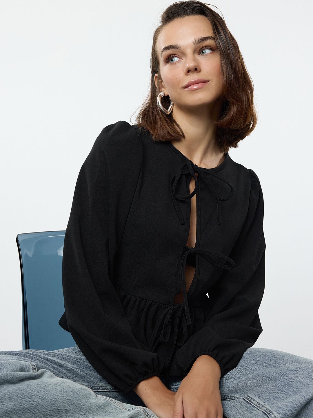 

Trendyol Tie-Up Neck Puff Sleeve Top, Na