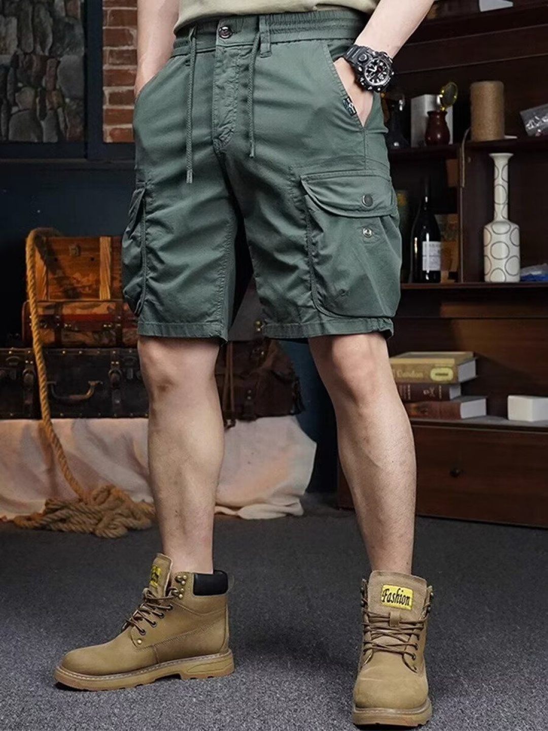

StyleCast Men Regular Fit Cargo Shorts, Green