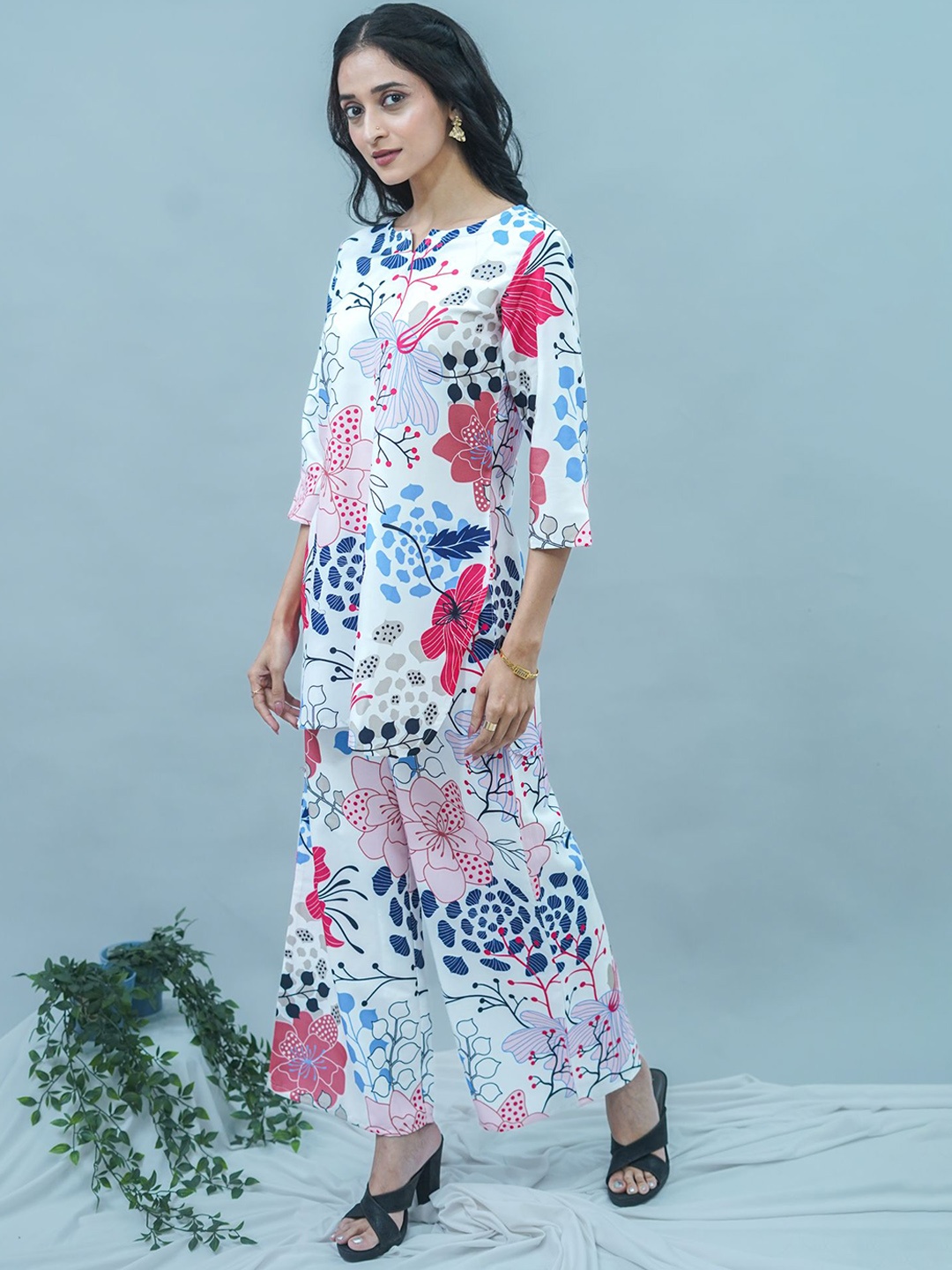 

GO BOUJEE Floral Printed Tunic With Trouser Co-Ords, White