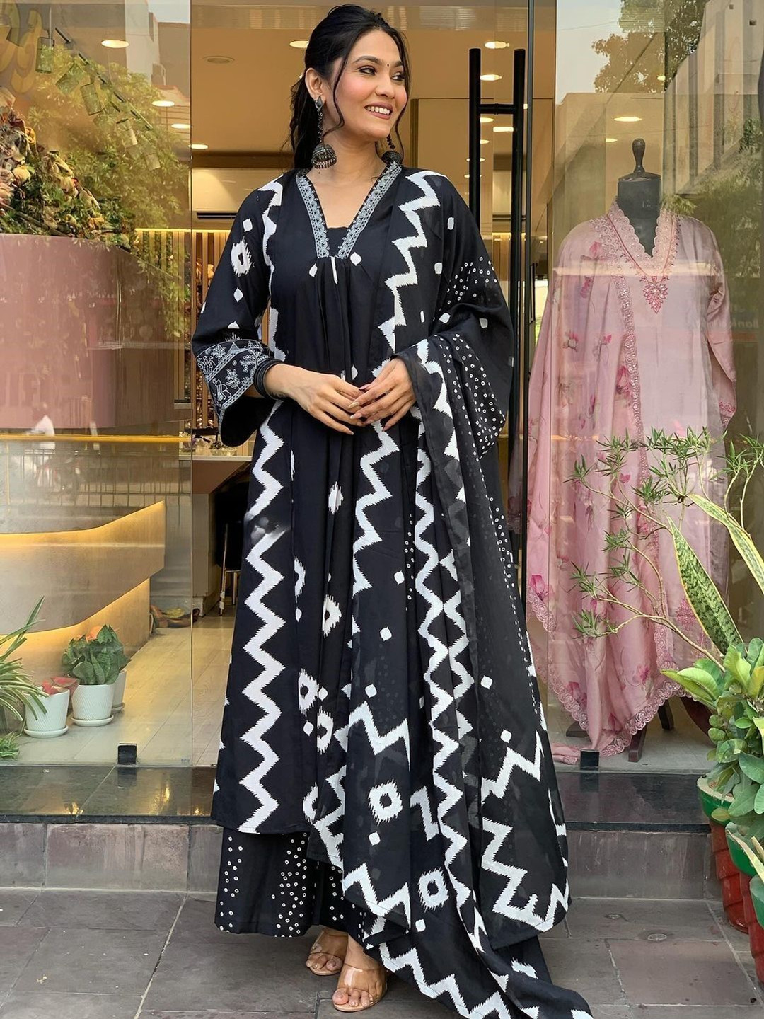 

SIJOPA Geometric Printed V-Neck Pure Cotton A-Line Kurta With Palazzos And Dupatta, Black