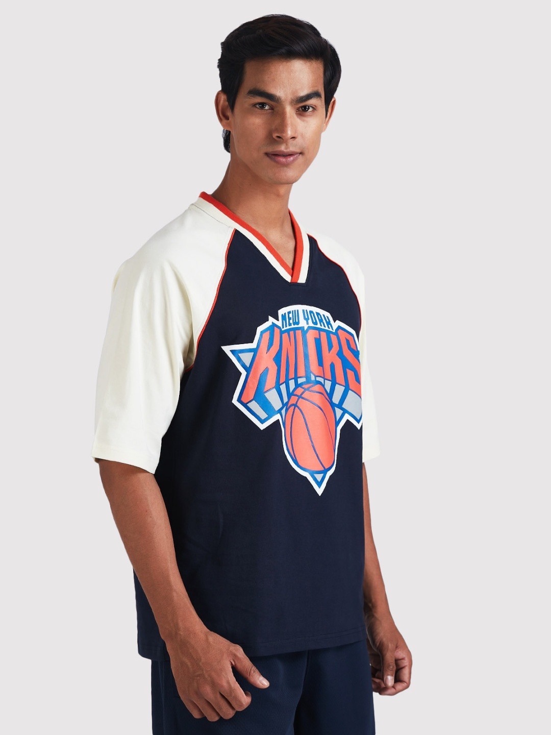 

NBA Men V-Neck T-shirt, Navy blue