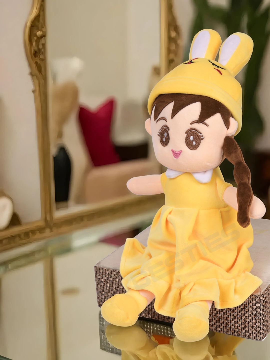 

BESTIES Kids Microfibre Filled Non-Allergic Soft Toys and Dolls, Yellow