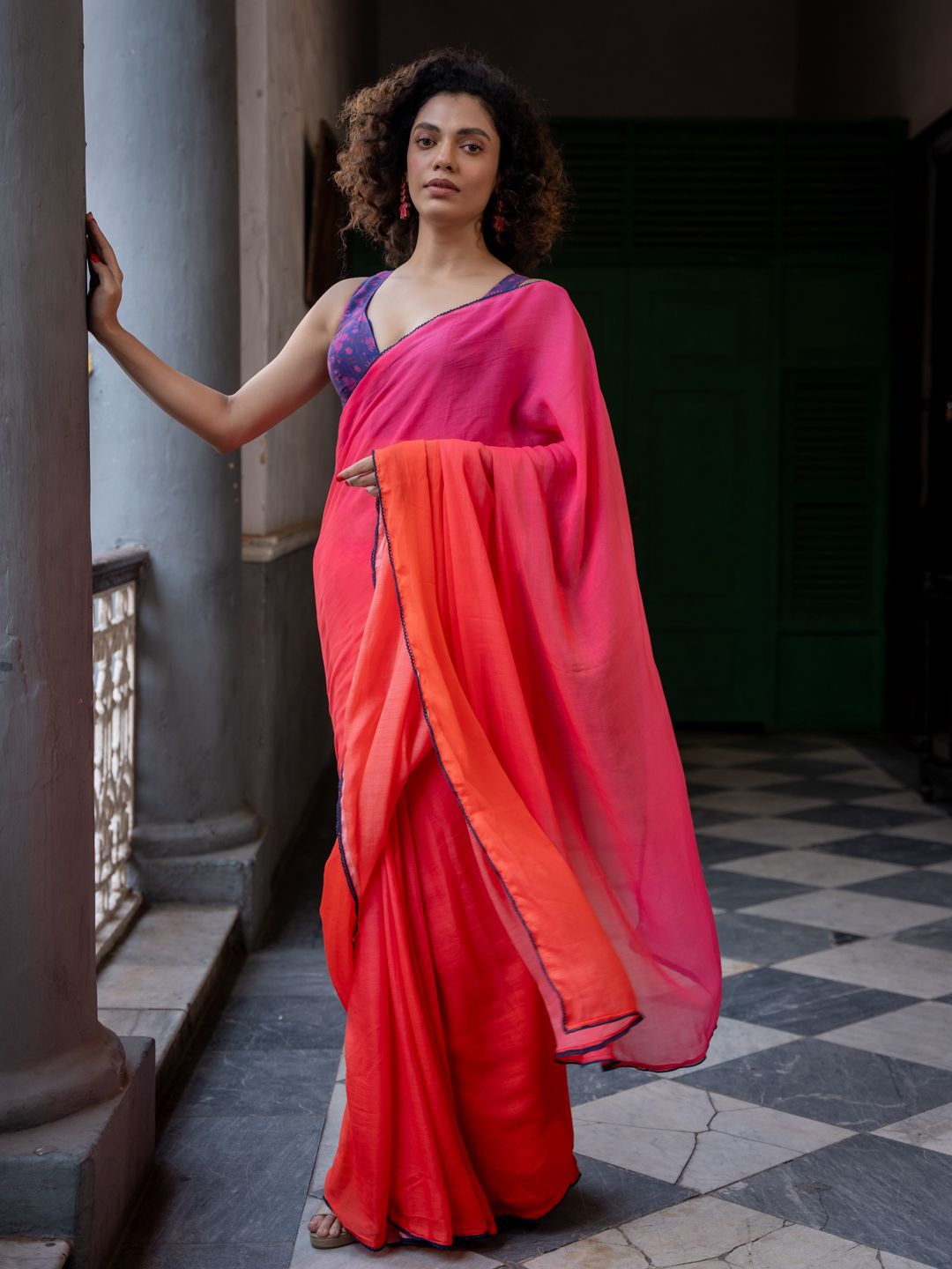 

Suta Multi Color Cotton Blend Saree., Pink