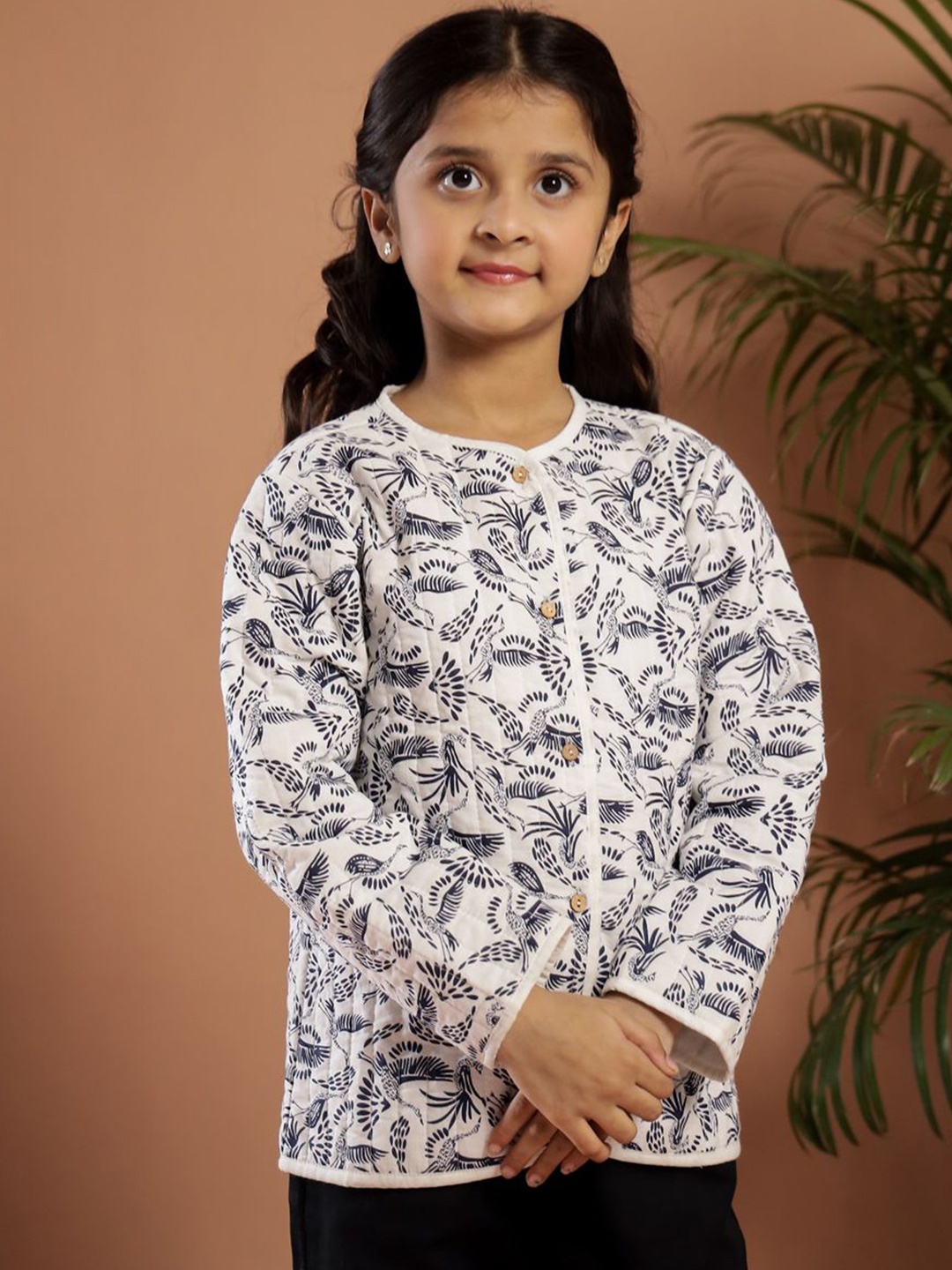 

SANSKRUTIHOMES Girls Collarless Floral Printed Cotton Casual Tailored Jacket, White