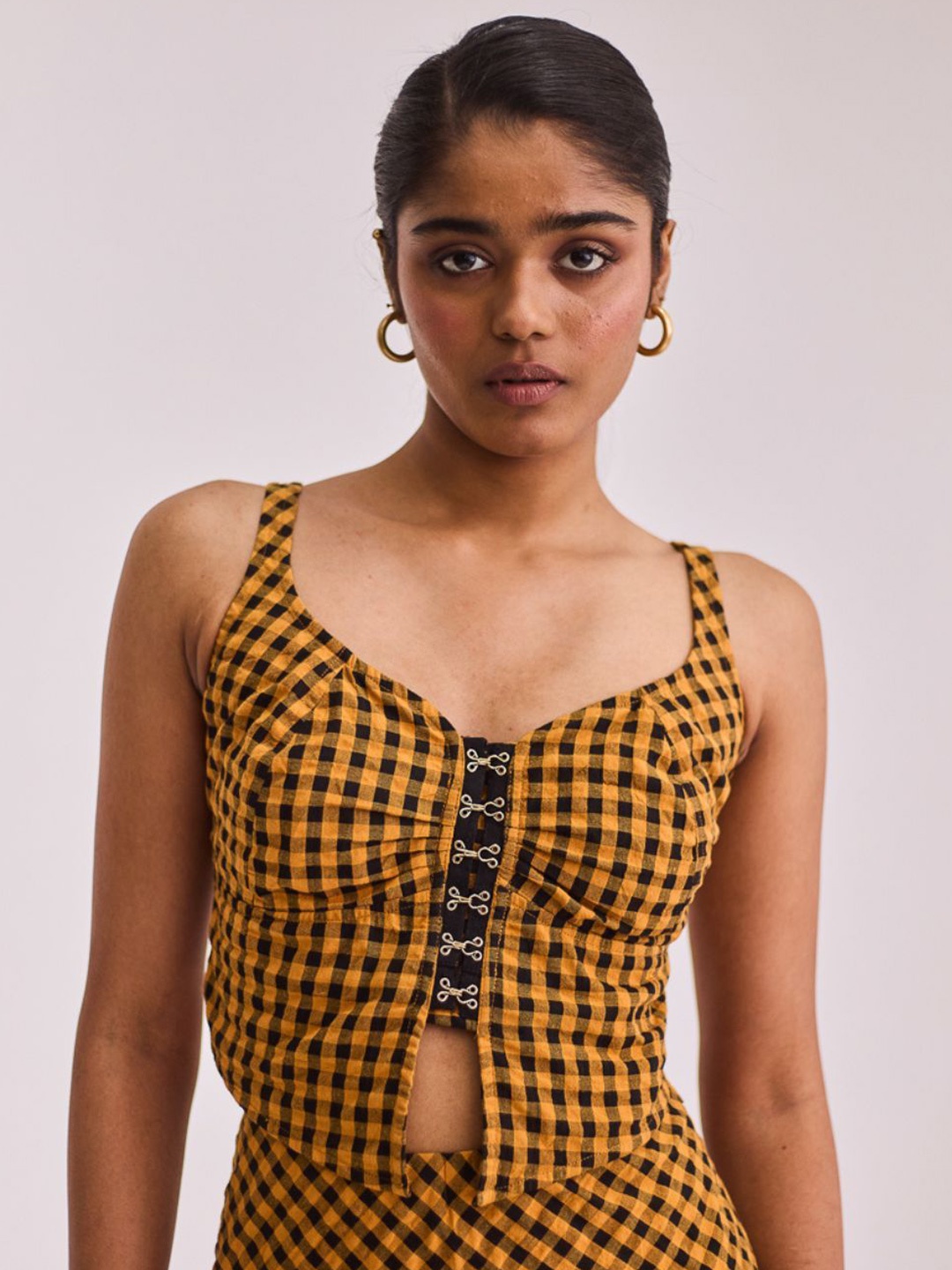 

Urban Suburban Women Printed Crepe Crop Top, Mustard