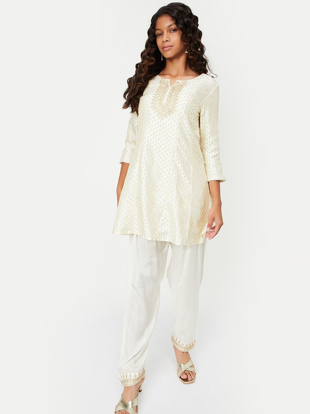 

max Girls Ethnic Motifs Embroidered Notch Neck woven Design Kurta with Patiala & Dupatta, White