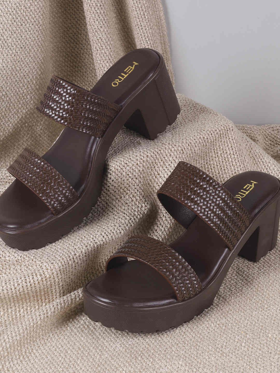 

Metro Textured Block with, Brown