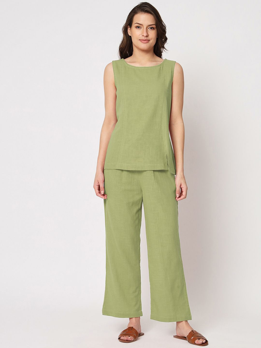 

Thevasa Round Neck Pure Cotton Top With Trouser, Green