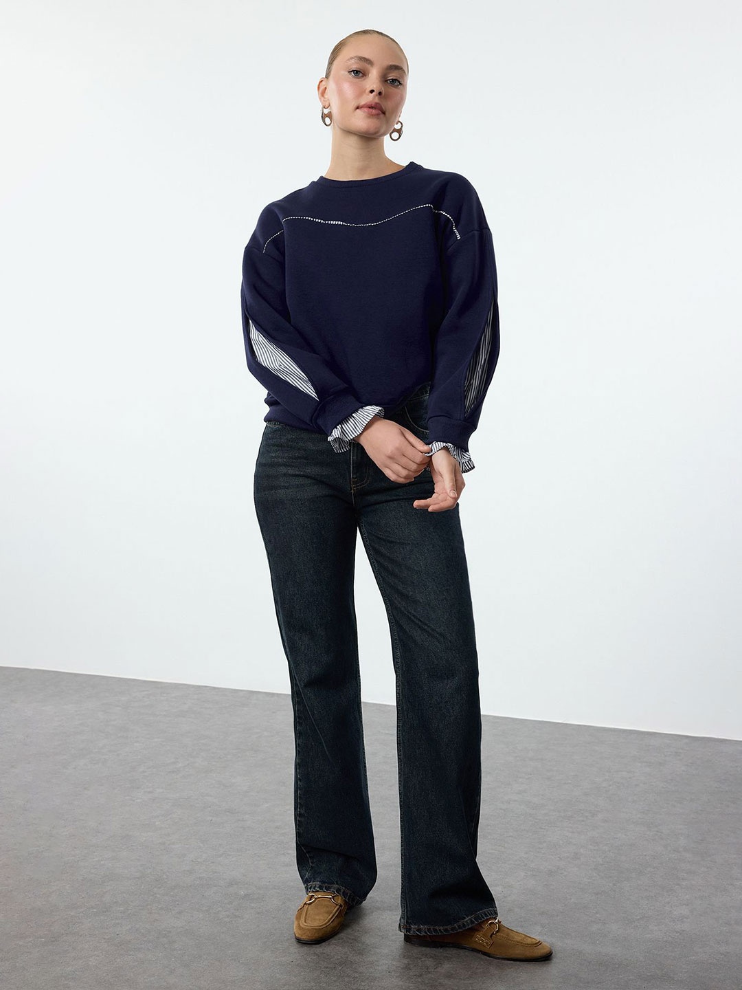 

Trendyol Women Sweatshirt, Na