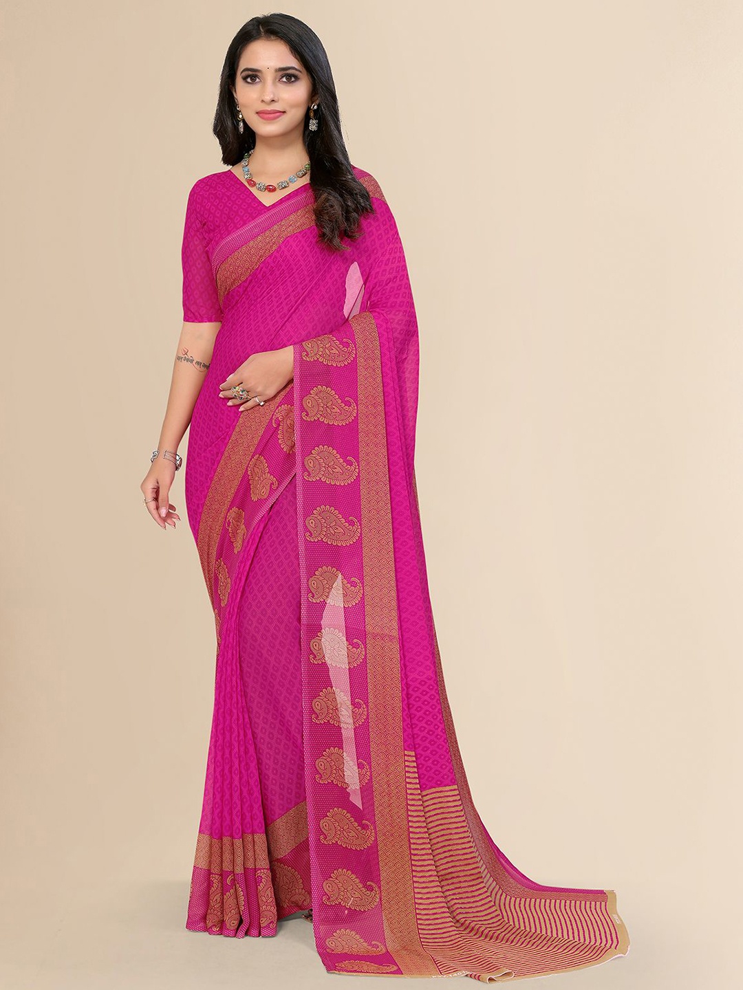 

Moda Rapido Ethnic Motifs Printed Saree With Unstiched Blouse Piece, Pink