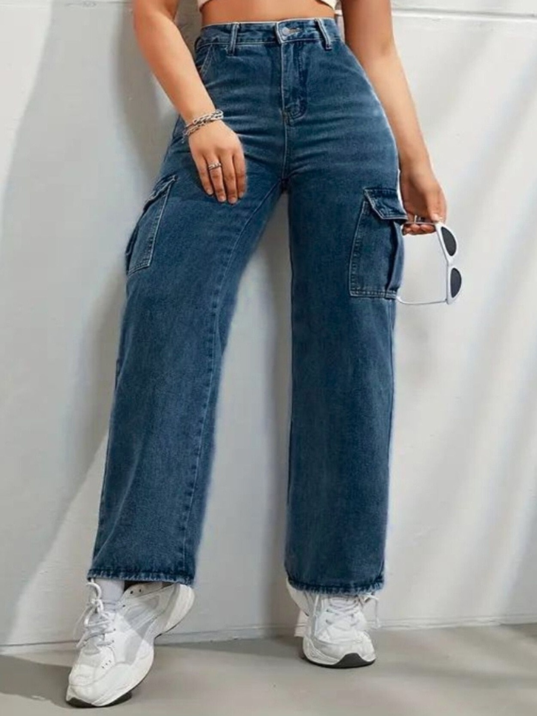 

Glossia Nova Women Comfort Wide Leg High-Rise Acid Wash Stretchable Cargo Jeans, Navy blue