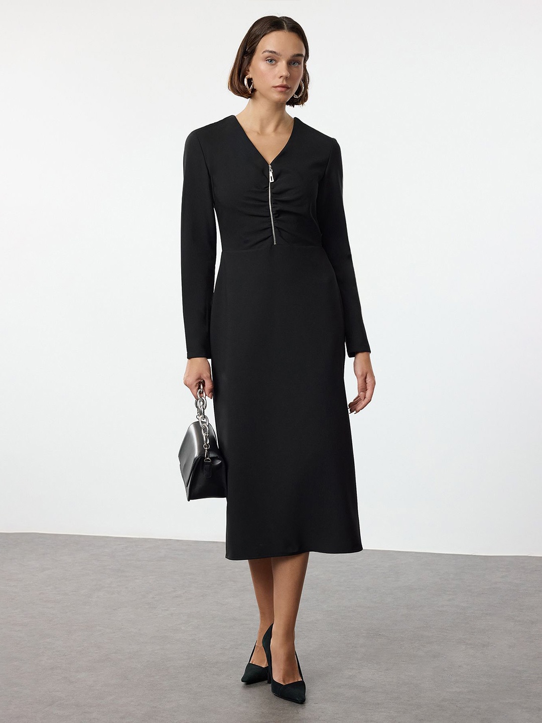 

Trendyol V-Neck Sheath Midi Dress, Black