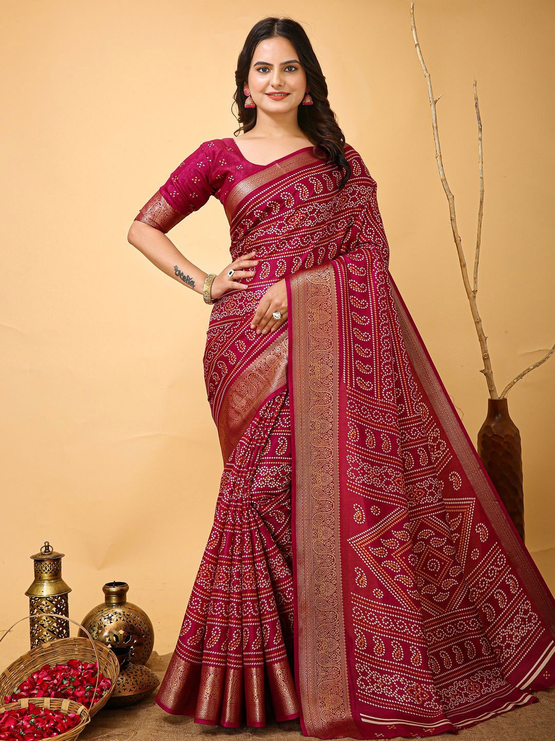 

KALINI Bandhani Zari Bandhani Saree, Pink