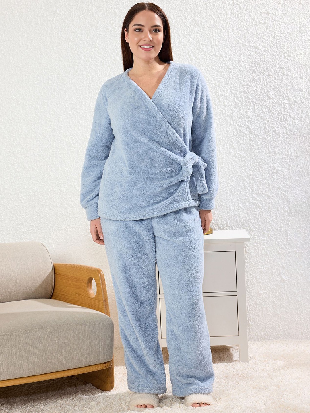 

Trendyol V-Neck Night Suits, Blue