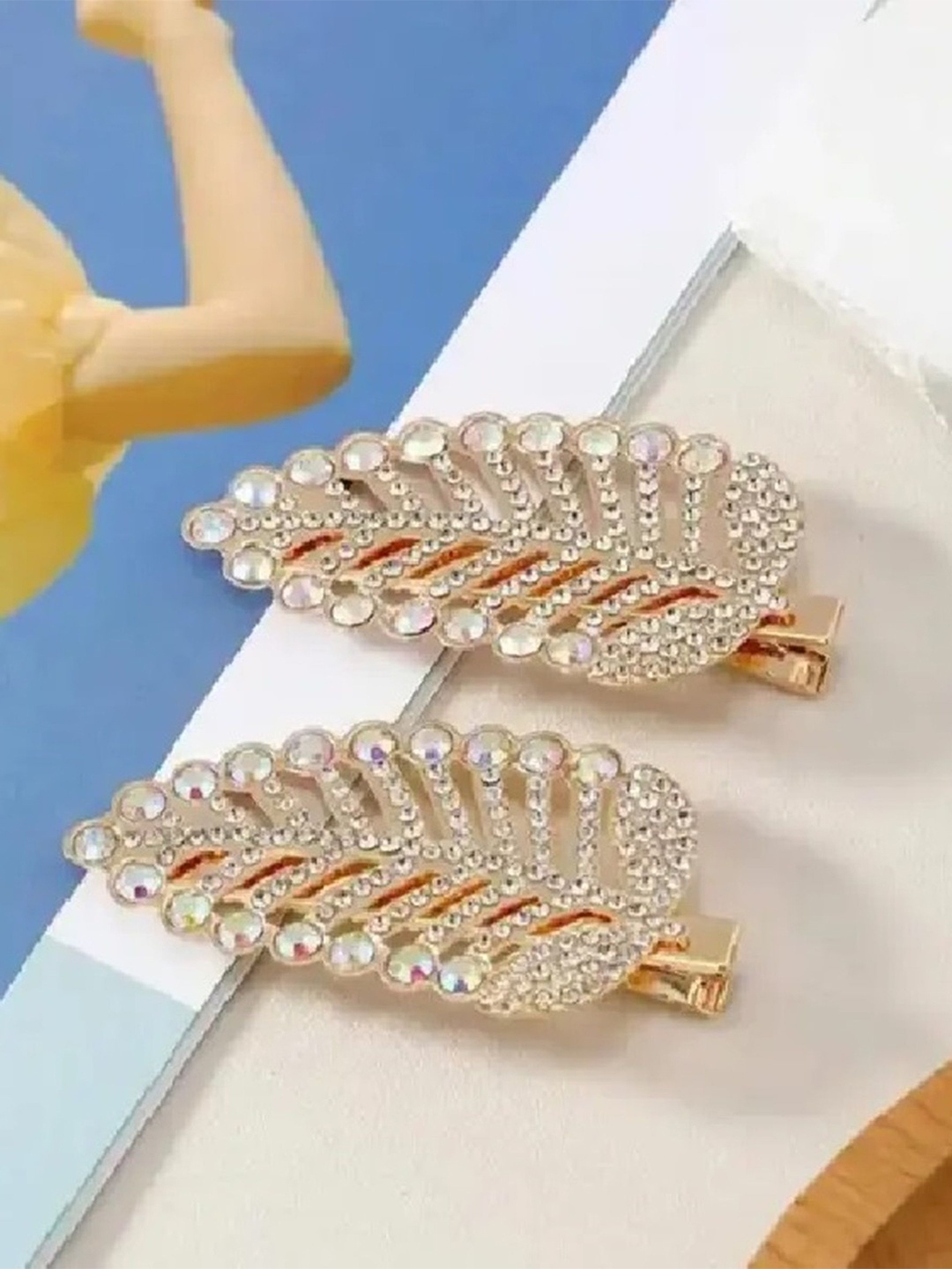 

DIAN Women Embellished Bumpit Hair Pin, Gold