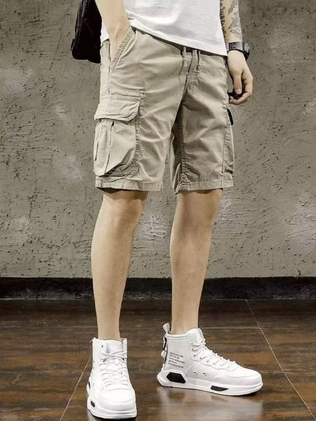 

StyleCast Men Cargo Shorts, Beige